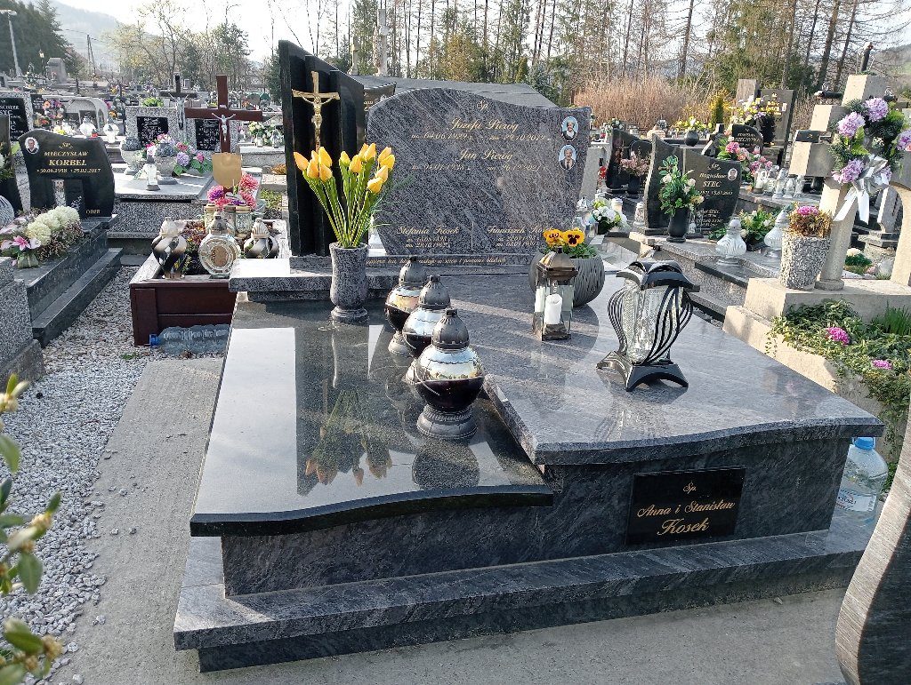Grób Józefa Pieróg